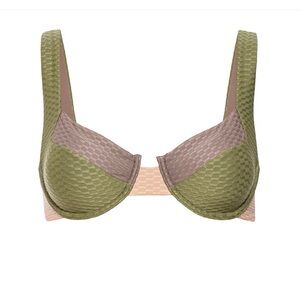 NWT Vetchy Laguna Top | Tricolor Army | Size Small